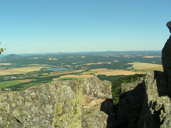 ČESKÉ STŘEDOHOŘÍ - SEDLO 726 M